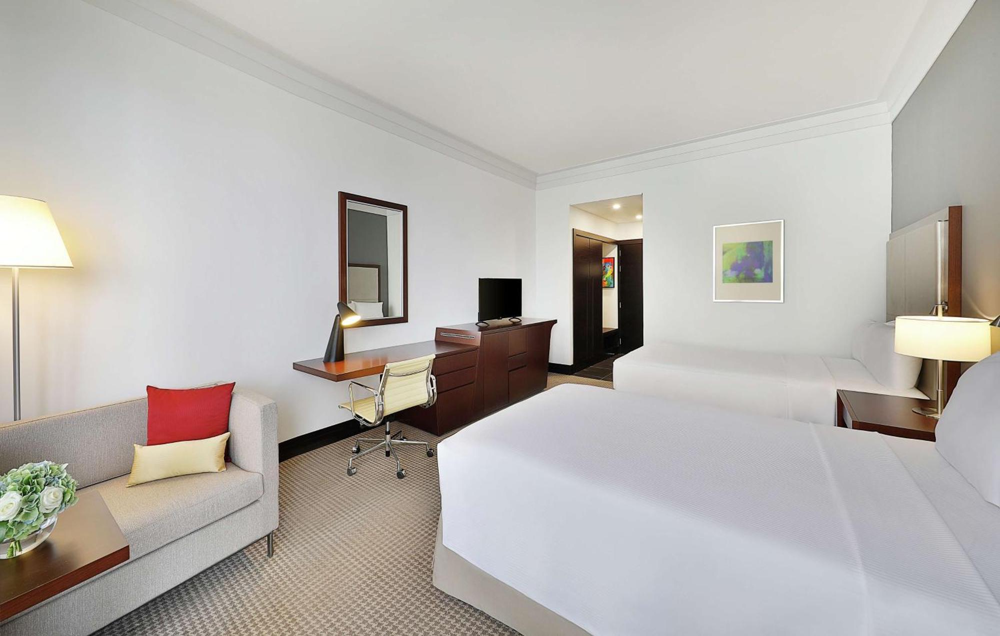 Doubletree By Hilton Doha - Al Sadd Ξενοδοχείο Εξωτερικό φωτογραφία A room at the hotel