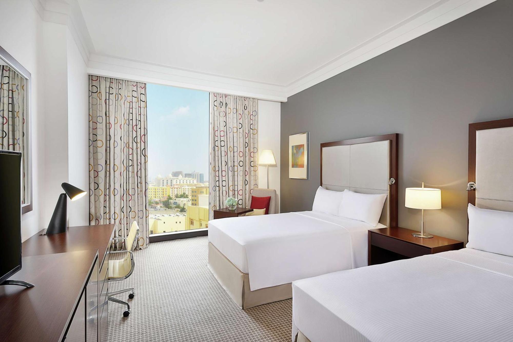 Doubletree By Hilton Doha - Al Sadd Ξενοδοχείο Εξωτερικό φωτογραφία