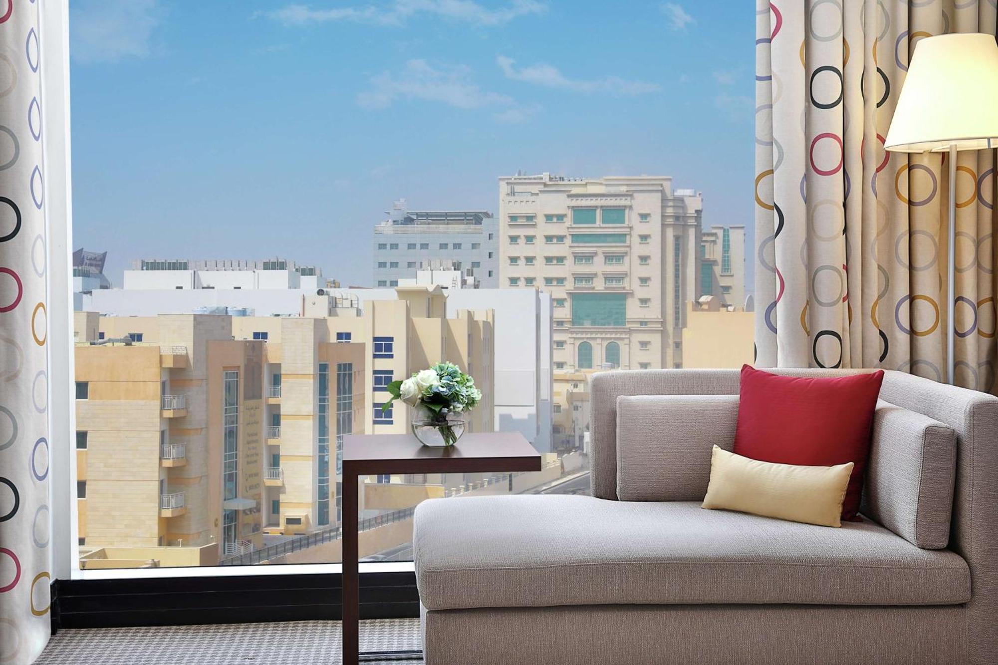 Doubletree By Hilton Doha - Al Sadd Ξενοδοχείο Εξωτερικό φωτογραφία
