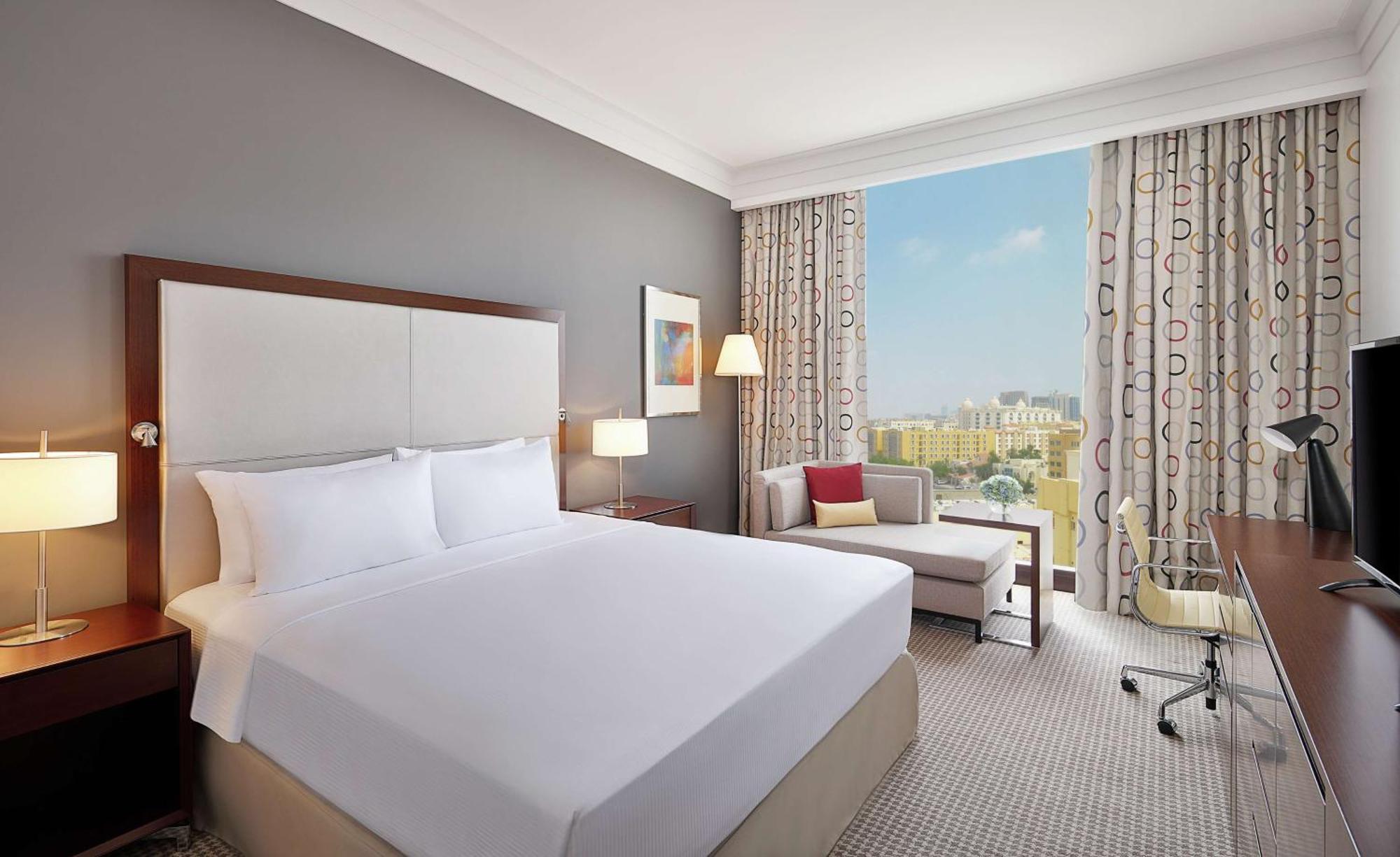Doubletree By Hilton Doha - Al Sadd Ξενοδοχείο Εξωτερικό φωτογραφία A room at the hotel